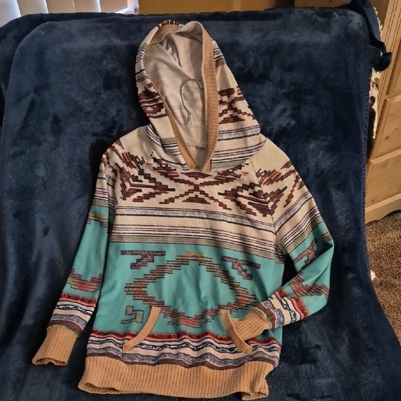 OP Aztec Pattern Hoodie in Blue and Tan - Picture 3 of 10